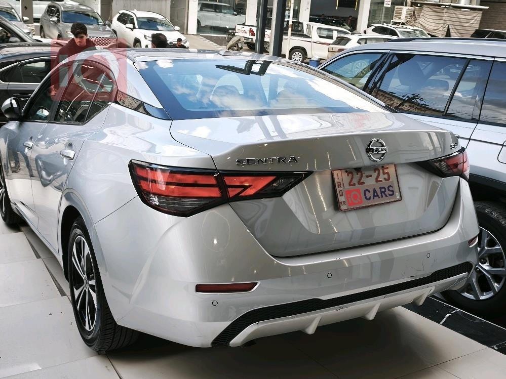 نيسان سنترا